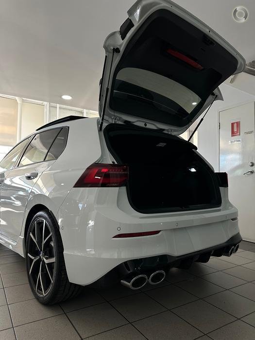2024 Volkswagen Golf R