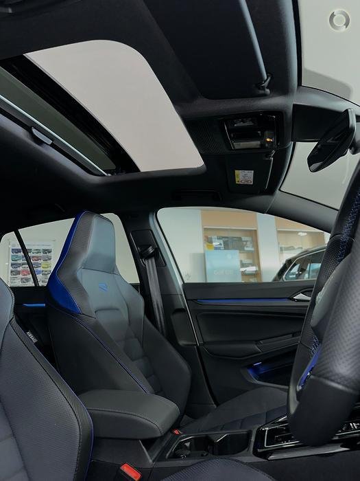 2024 Volkswagen Golf R