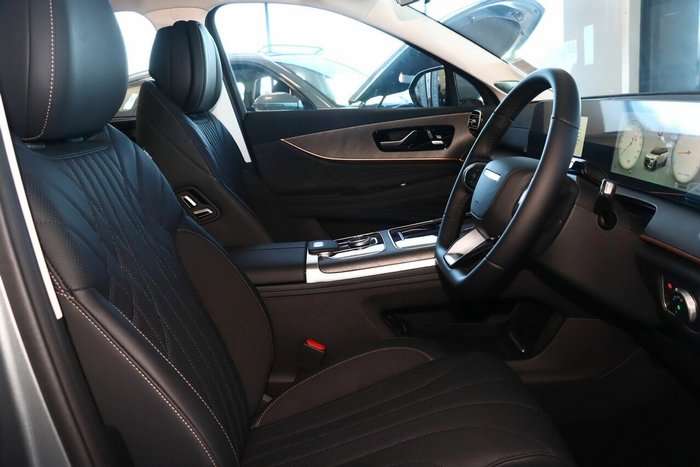 2025 Jaecoo J8 Track