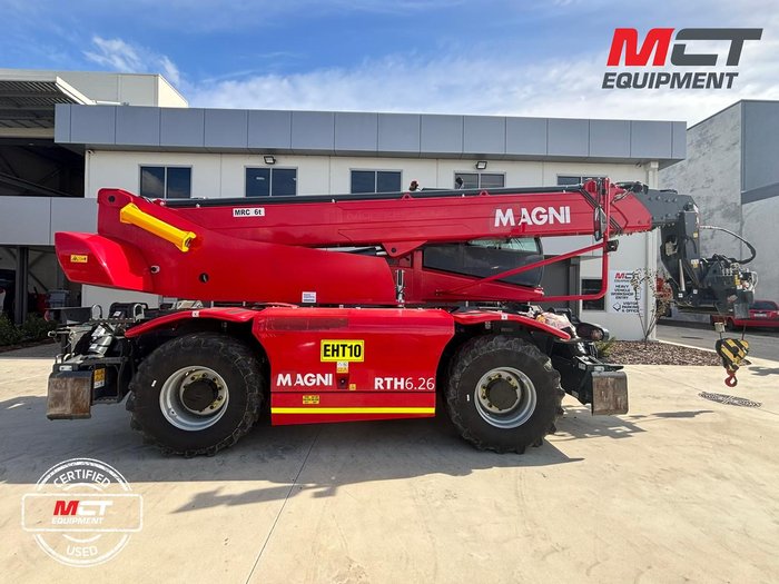 2023 Magni Rth 6.26 Red