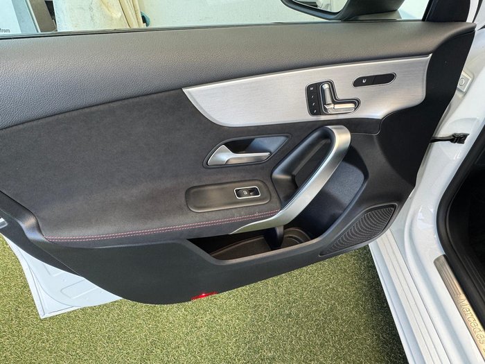 2021 Mercedes-Benz A-Class A180