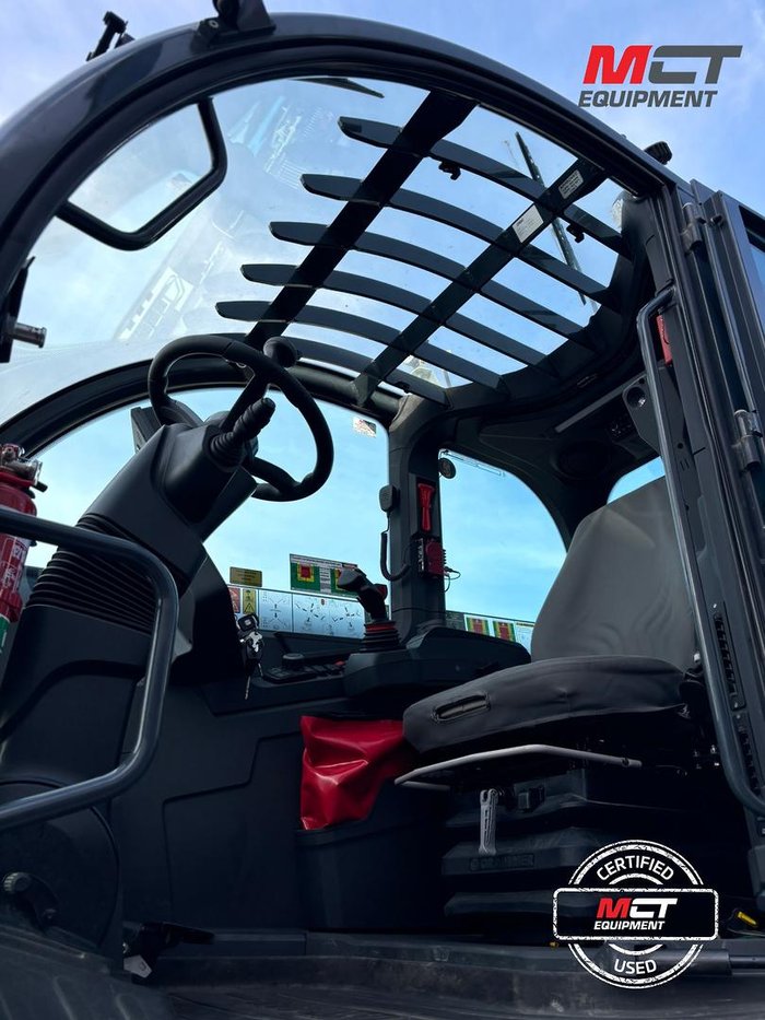 2023 Magni Rth 8.27 Red