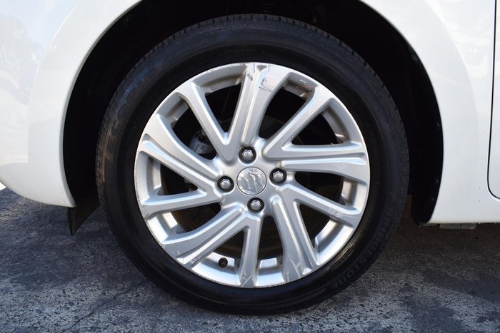 2023 Suzuki Swift GL Plus AZ Series II Pure White