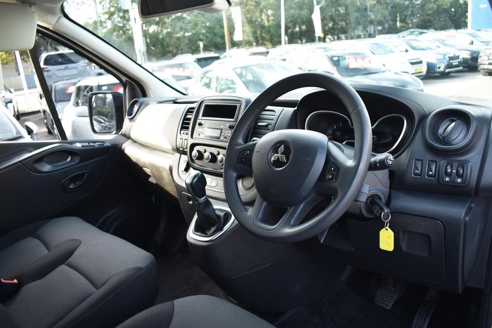 2020 Mitsubishi Express GLX SN MY21 White
