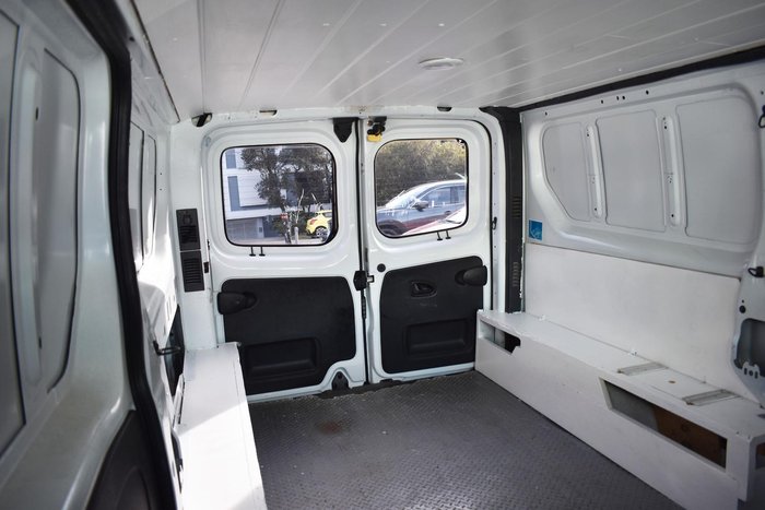 2020 Mitsubishi Express GLX SN MY21 White