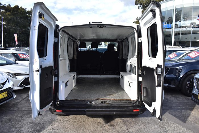 2020 Mitsubishi Express GLX SN MY21 White