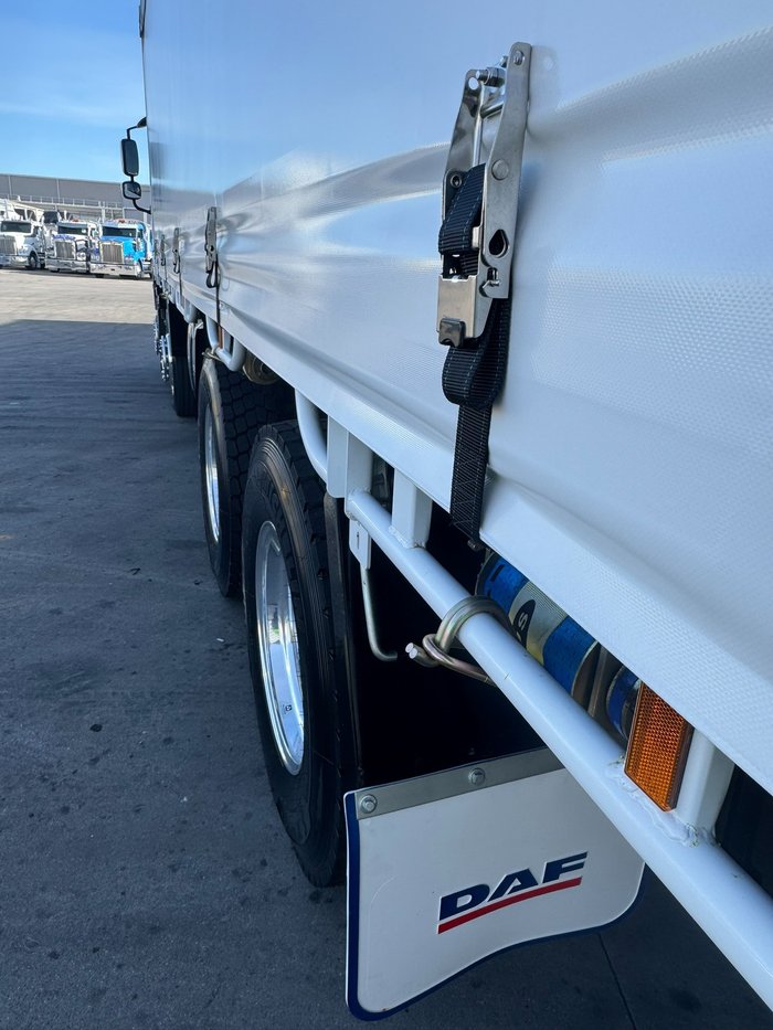 2023 DAF CF450
