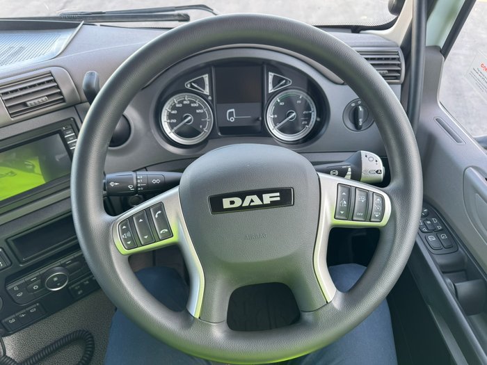 2023 DAF CF450