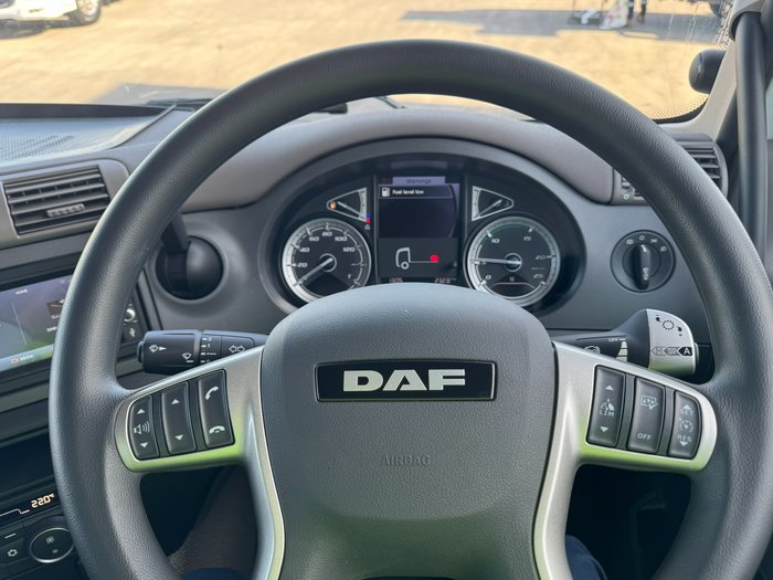 2023 DAF CF450