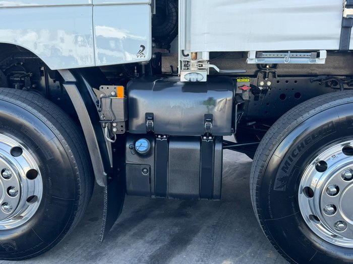 2023 DAF CF450