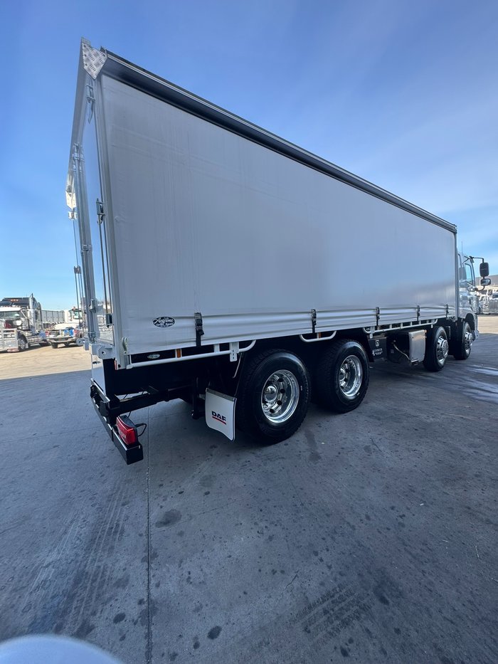 2023 DAF CF450