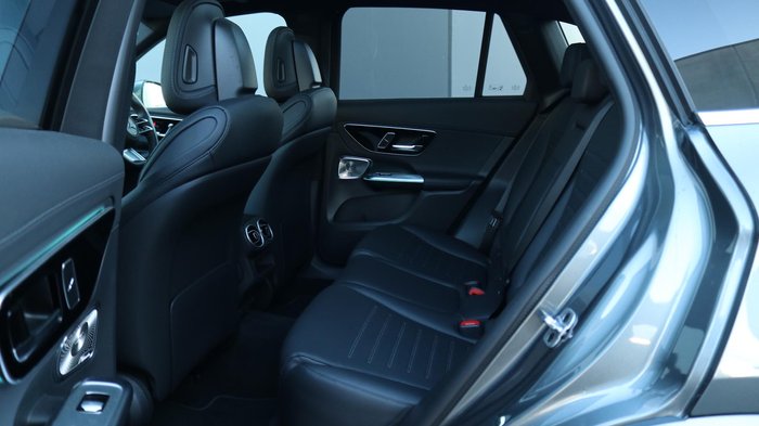 2023 Mercedes-Benz GLC-Class GLC300