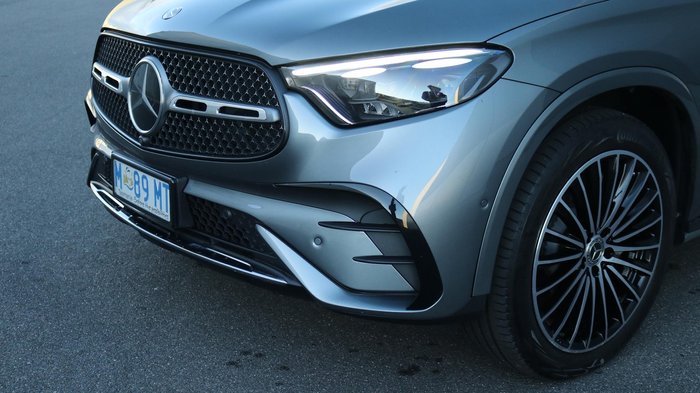 2023 Mercedes-Benz GLC-Class GLC300