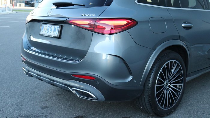 2023 Mercedes-Benz GLC-Class GLC300