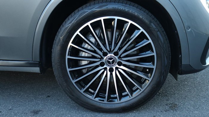 2023 Mercedes-Benz GLC-Class GLC300