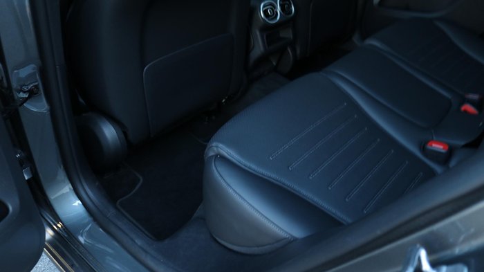 2023 Mercedes-Benz GLC-Class GLC300