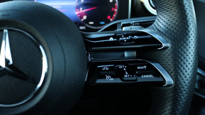 2023 Mercedes-Benz GLC-Class GLC300