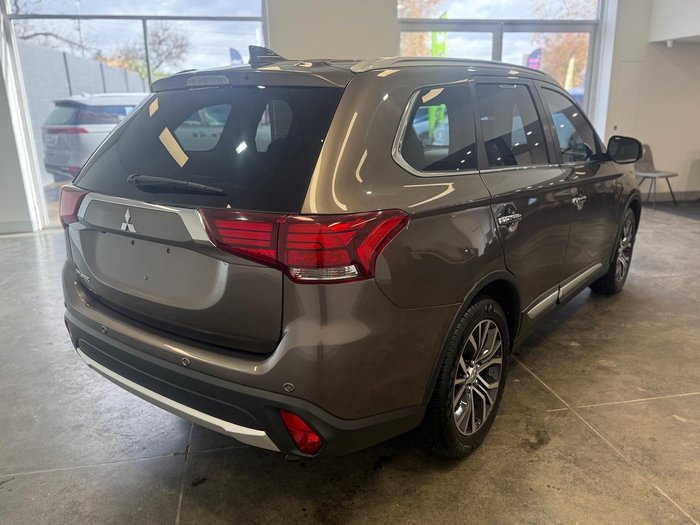 2017 Mitsubishi Outlander Exceed