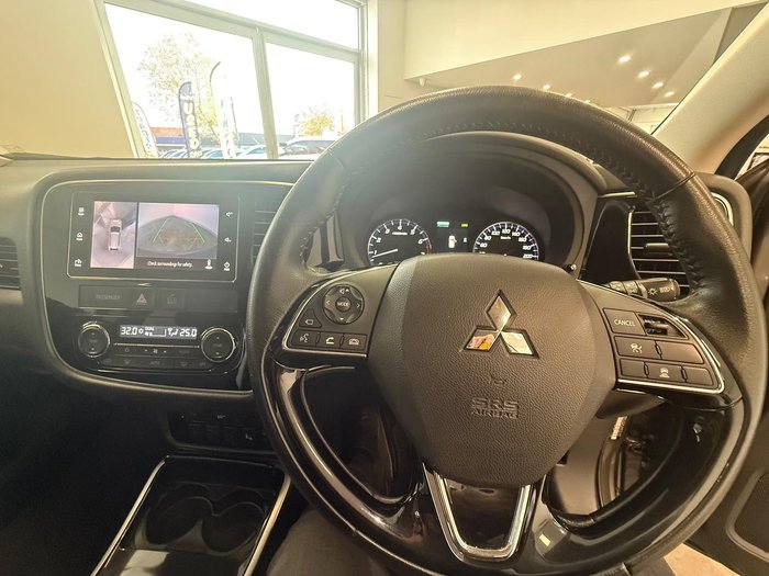 2017 Mitsubishi Outlander Exceed