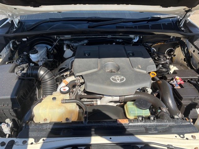 2021 TOYOTA Hilux 4x4 2.8L DSL D/C/C 6AT SR5