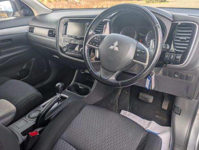 2013 Mitsubishi Outlander LS