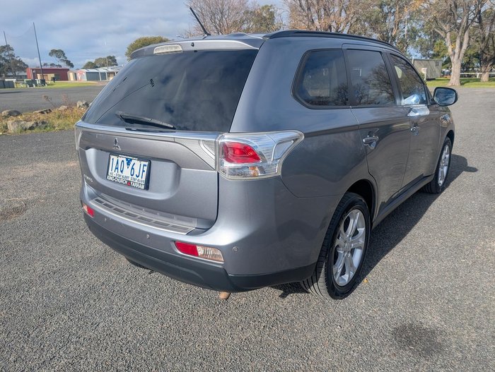 2013 Mitsubishi Outlander LS