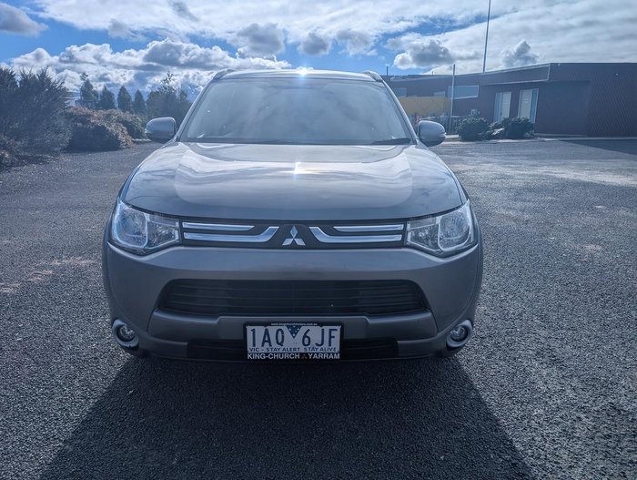 2013 Mitsubishi Outlander LS