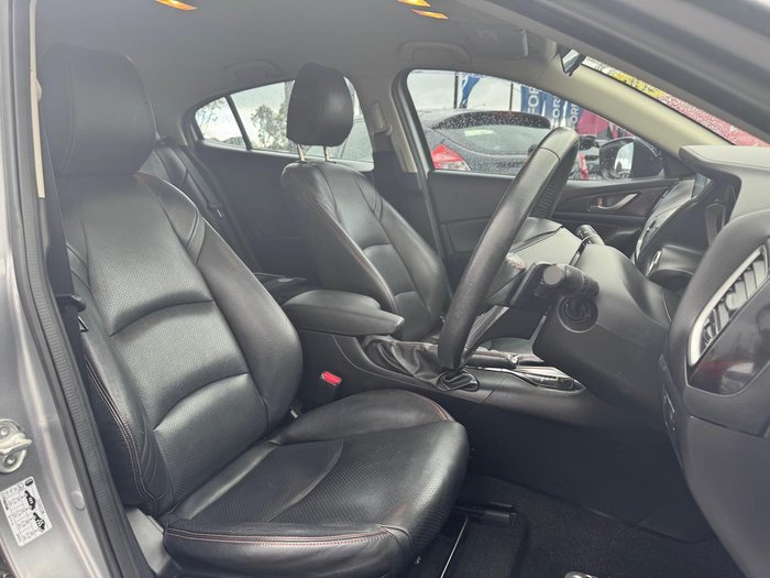 2014 Mazda 3 SP25