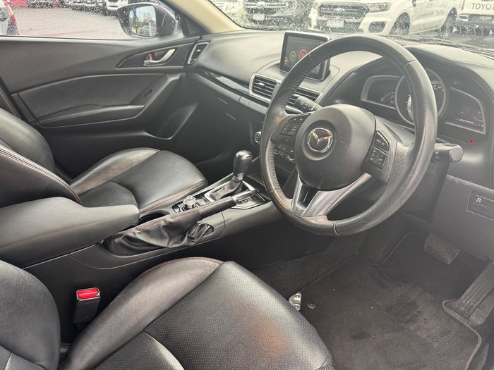 2014 Mazda 3 SP25