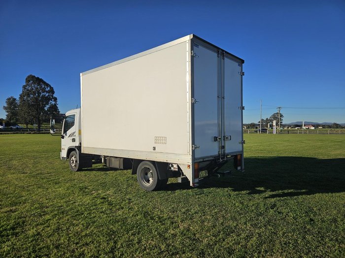 2023 Hyundai Mighty EX4/6 Pantech White