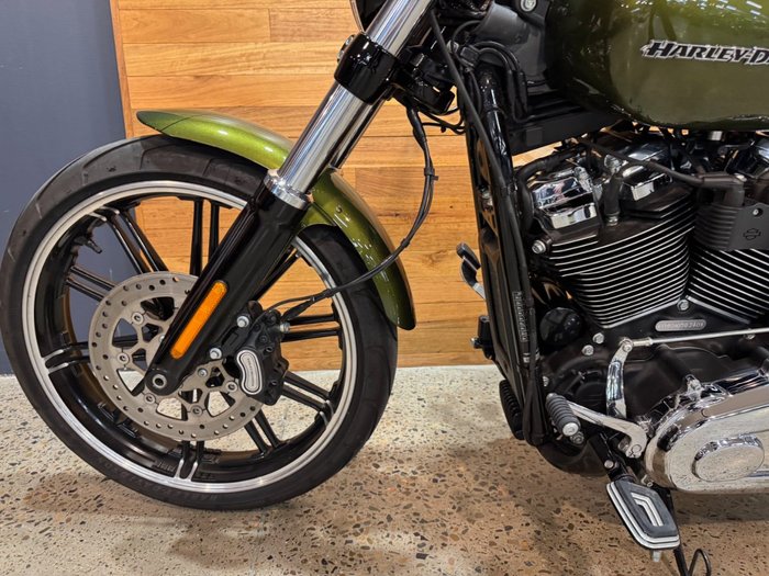 2022 Harley-davidson FXBRS BREAKOUT (114) MINERAL GREEN DENIM