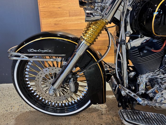 2015 Harley-davidson FLSTN SOFTAIL DELUXE Black