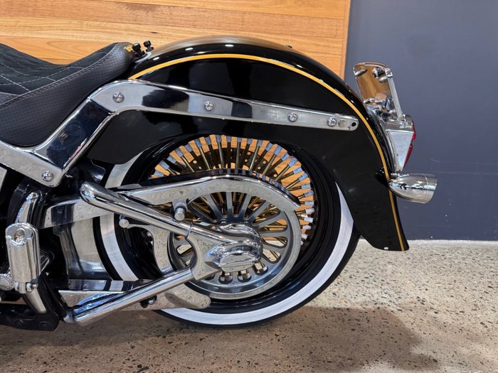 2015 Harley-davidson FLSTN SOFTAIL DELUXE Black