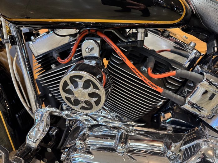2015 Harley-davidson FLSTN SOFTAIL DELUXE Black