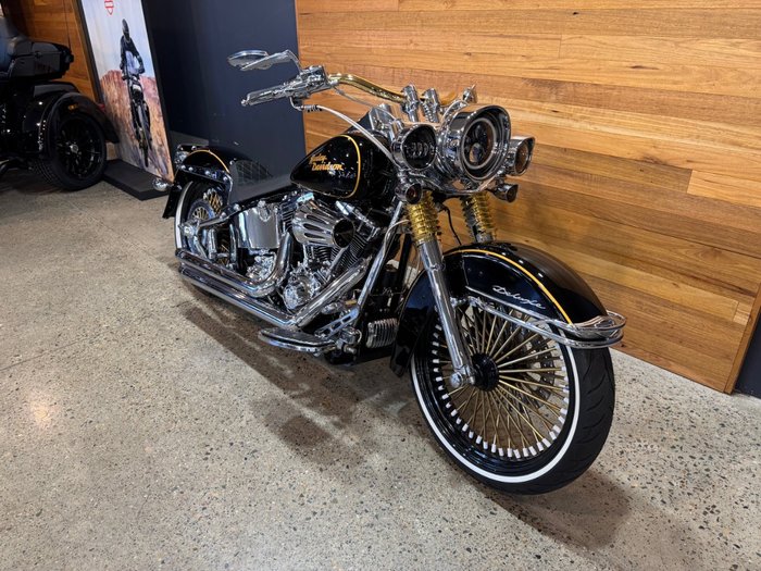 2015 Harley-davidson FLSTN SOFTAIL DELUXE Black