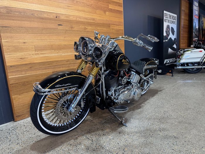 2015 Harley-davidson FLSTN SOFTAIL DELUXE Black