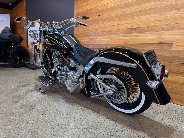 2015 Harley-davidson FLSTN SOFTAIL DELUXE Black