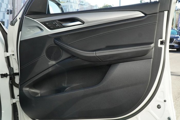2020 BMW X3 sDrive20i