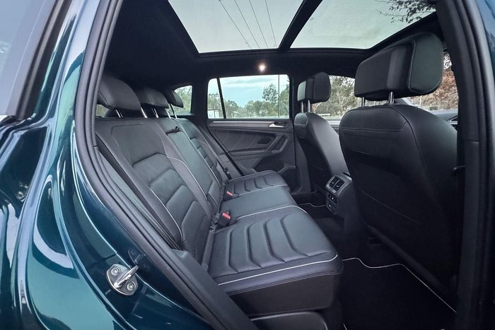 2022 Volkswagen Tiguan 162TSI R-Line