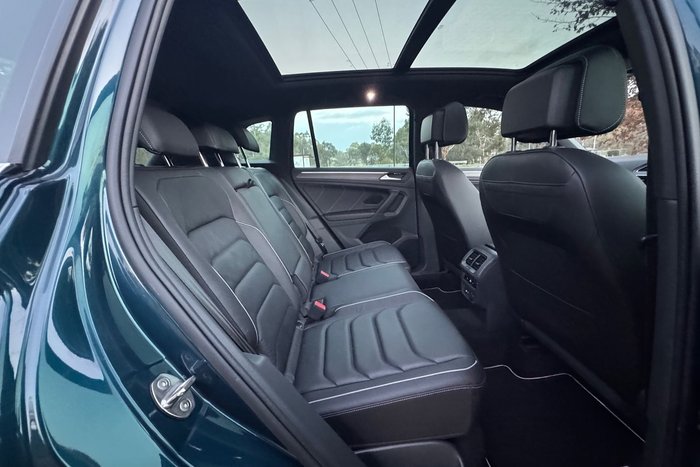 2022 Volkswagen Tiguan 162TSI R-Line