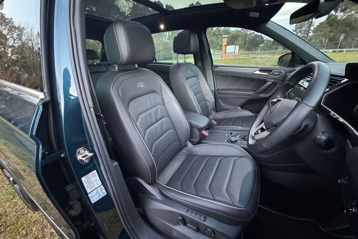 2022 Volkswagen Tiguan 162TSI R-Line