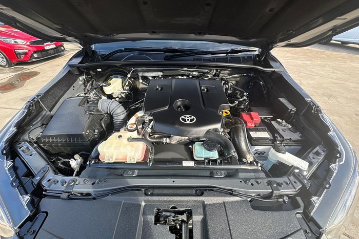 2023 Toyota Hilux SR Hi-Rider