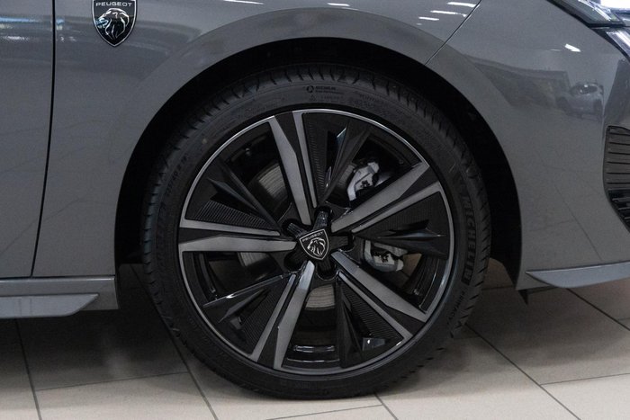 2025 Peugeot 308 GT Hybrid