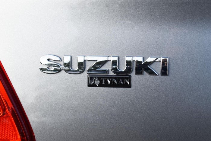 2023 Suzuki Swift GL AZ Series II Premium Silver