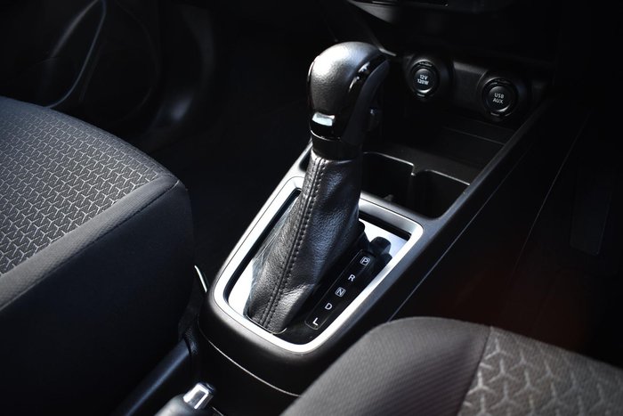 2023 Suzuki Swift GL AZ Series II Premium Silver