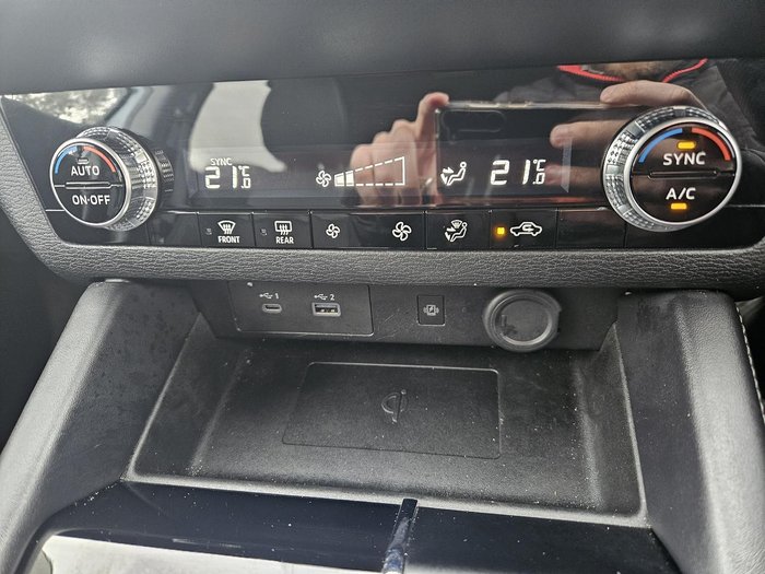 2023 Mitsubishi Outlander LS
