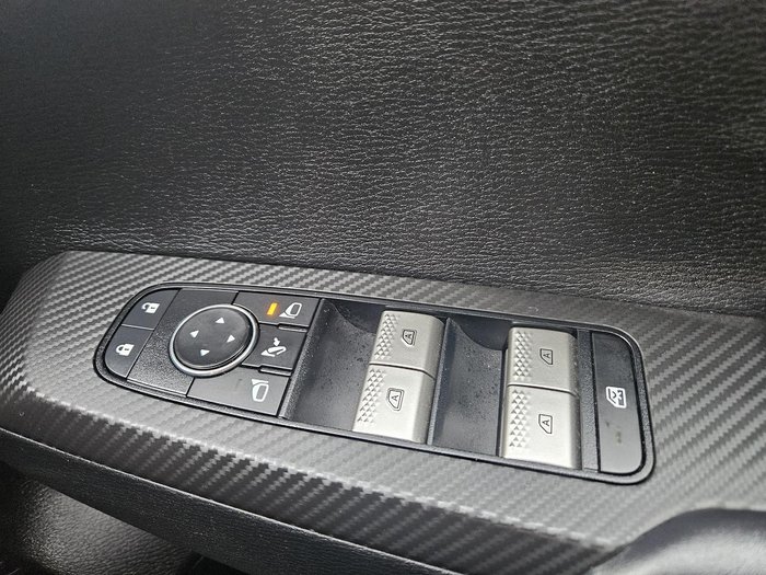 2023 Mitsubishi Outlander LS