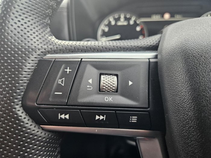 2023 Mitsubishi Outlander LS