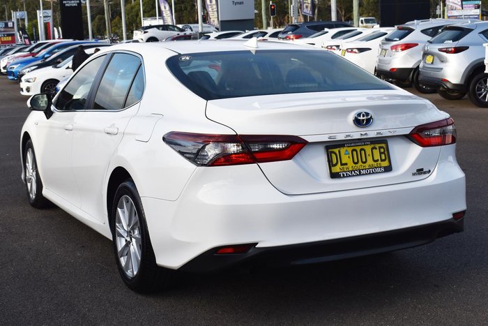 2024 Toyota Camry Ascent AXVH70R White