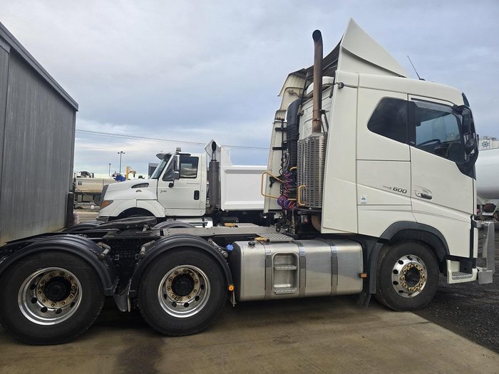 2018 Volvo Fh16 White